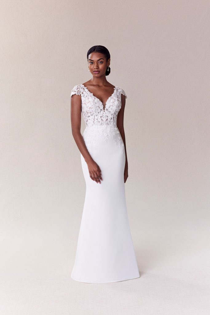 Column wedding dress Midnight Elegance